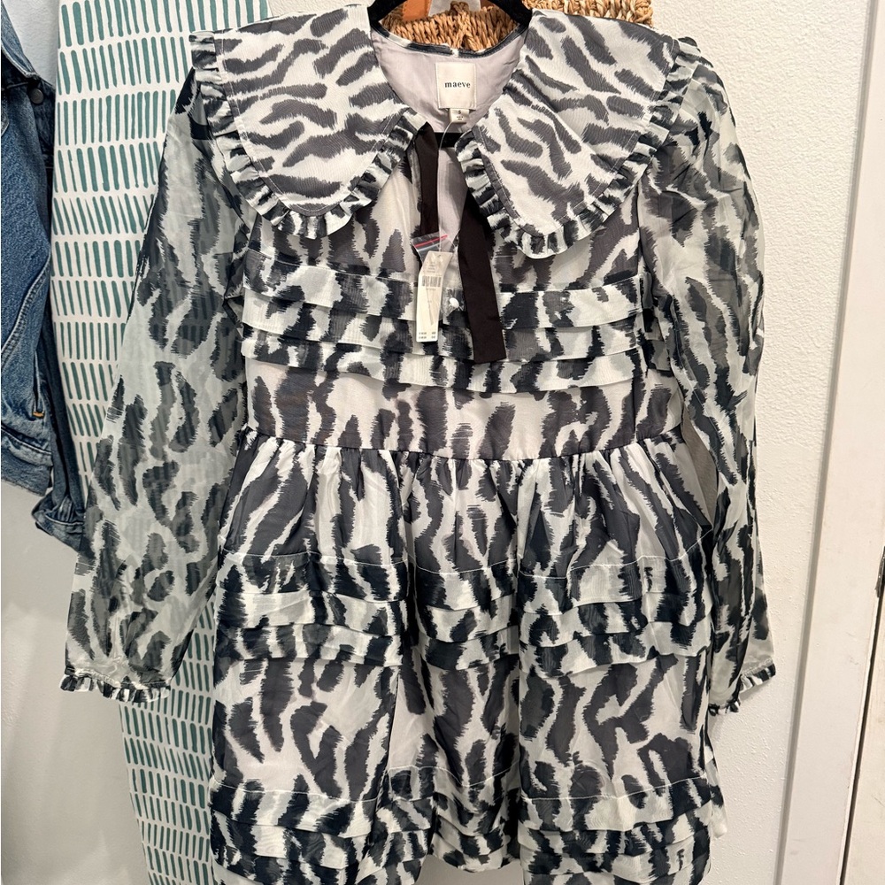 Maeve mini dress, NWT. Retails for $119